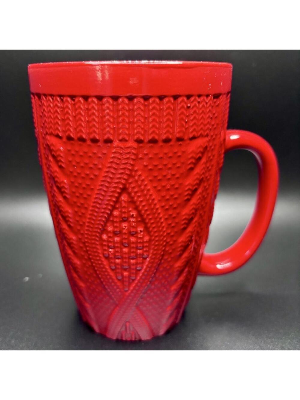 🎄 Cozy Red Cable Knit Sweater Stoneware Mug ☕️
